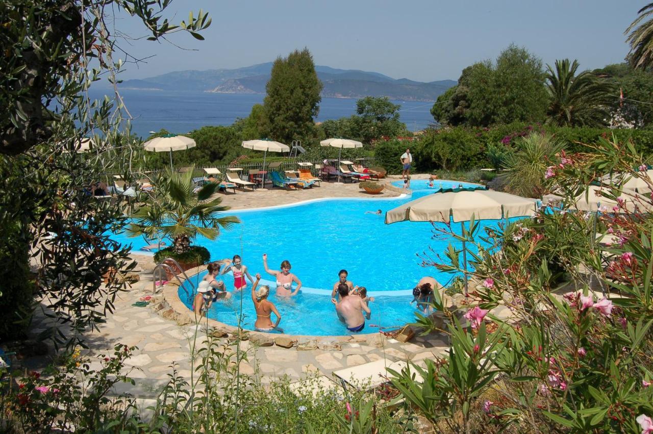 Residential Hotel Villaggio Innamorata Capoliveri  Exteriér fotografie